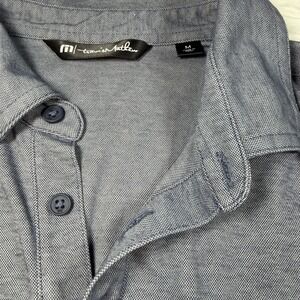 Travis Mathew Men's Polo Performance Blue-Gray Subtle Horizontal Stripes Logo M